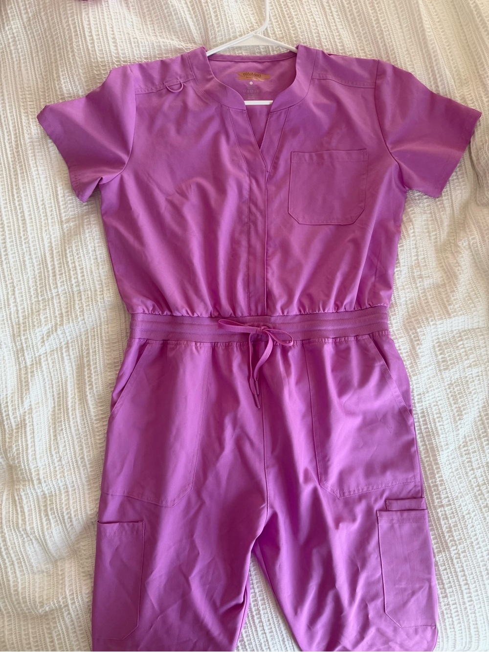 💗 New Without Tags eliteMed Performance Scrub Jumpsuit – Size Large